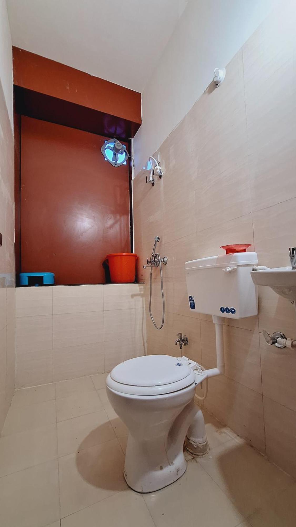 Hotel Brothers Agra  Bagian luar foto